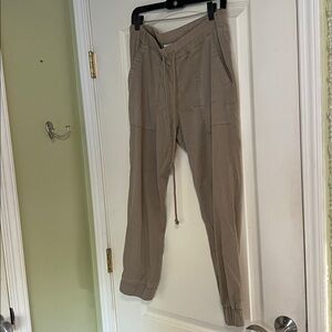 NWOT Bella Dahl Beige Drawstring Pants